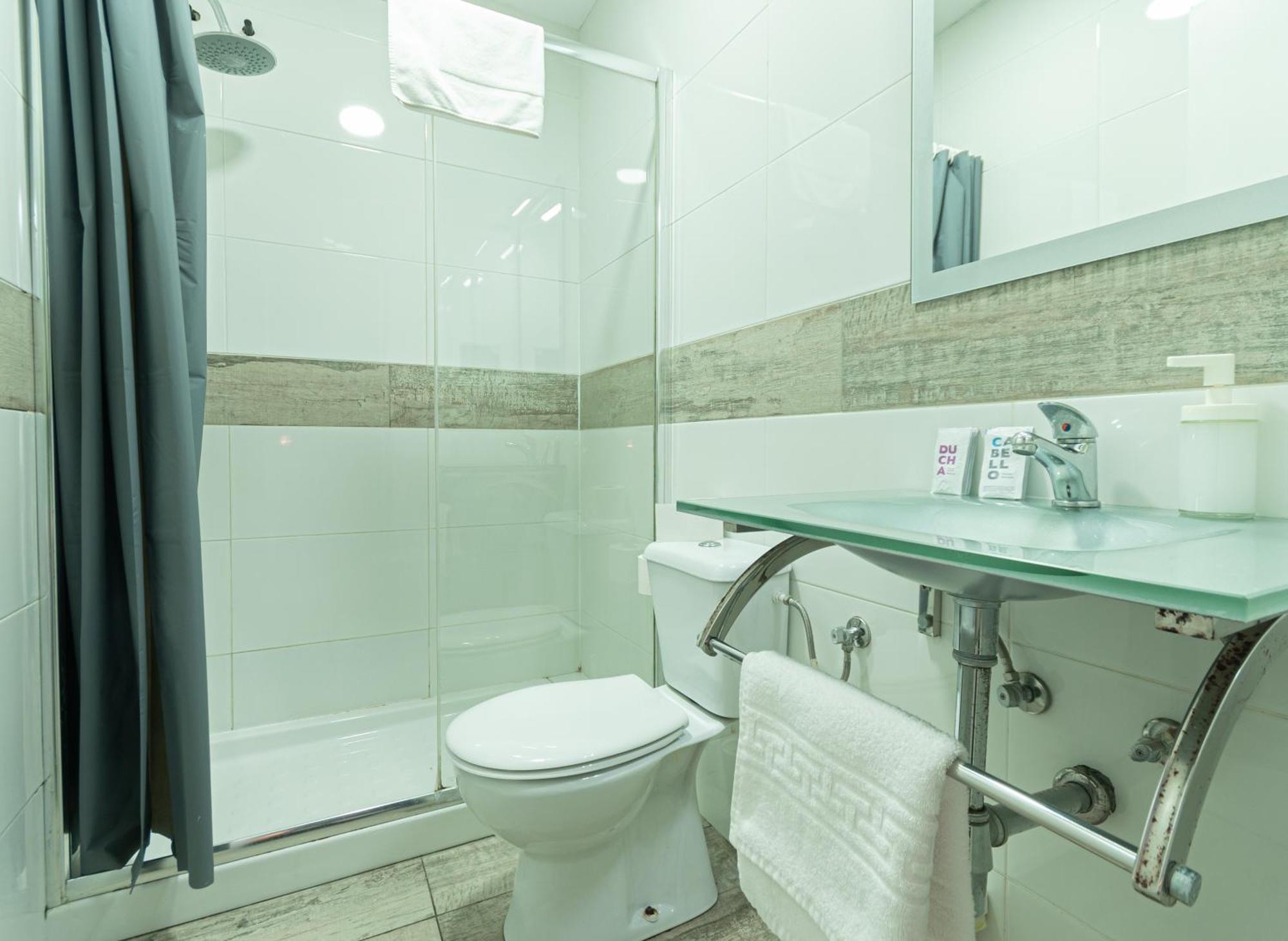 Easy Sants By Bossh! (Adults Only) Hostel Barcelona Ruang foto